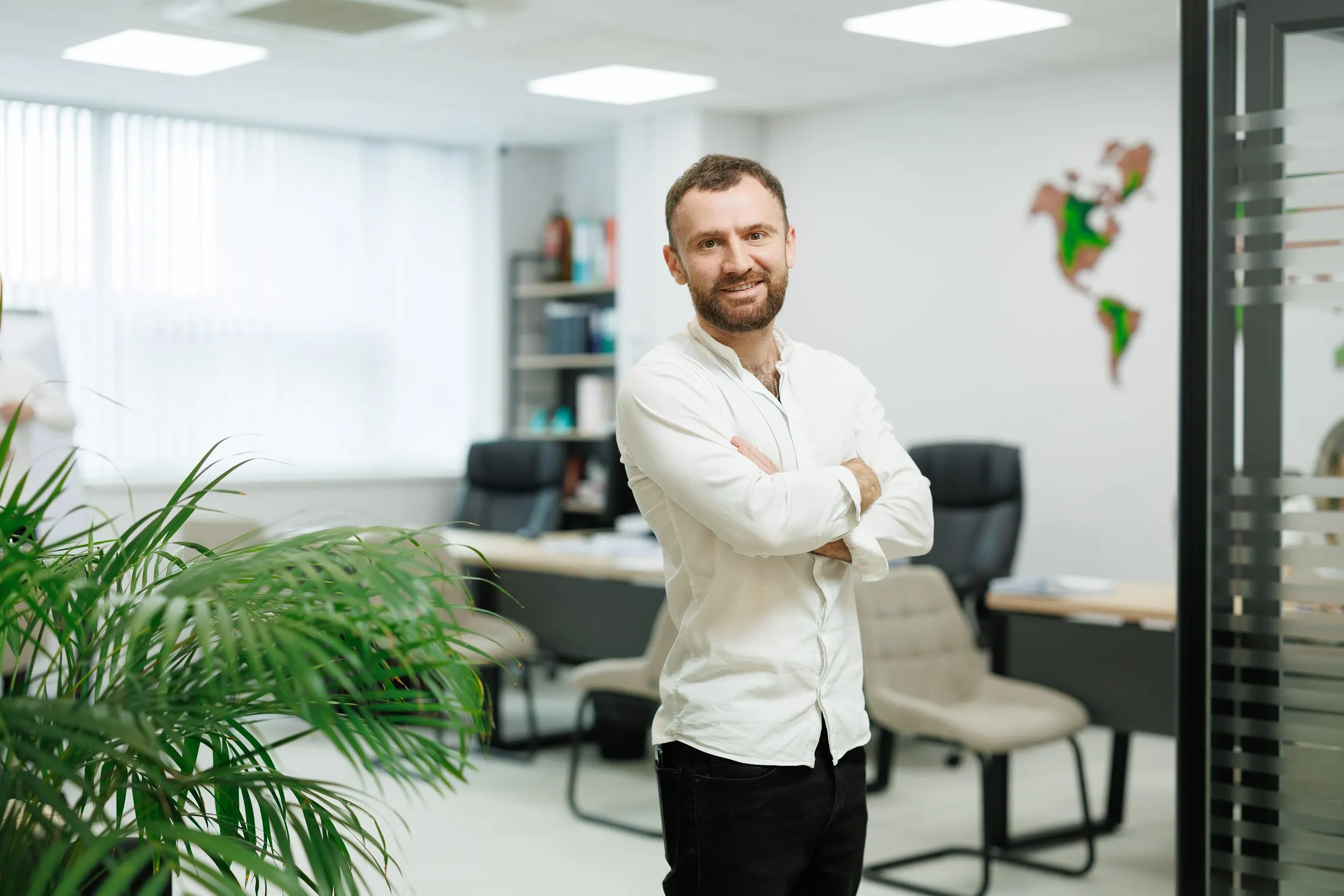 Alliance manager in an office